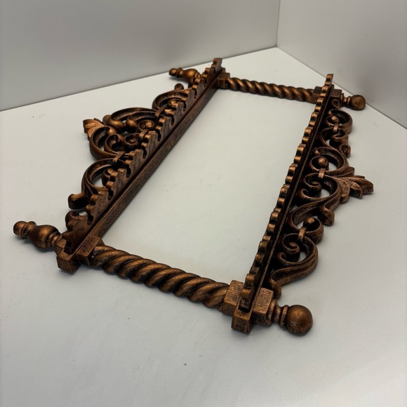 1970s ornate Dart Ind Coppercraft Guild resin spoon holder or jewelry display - Picture 2 of 10